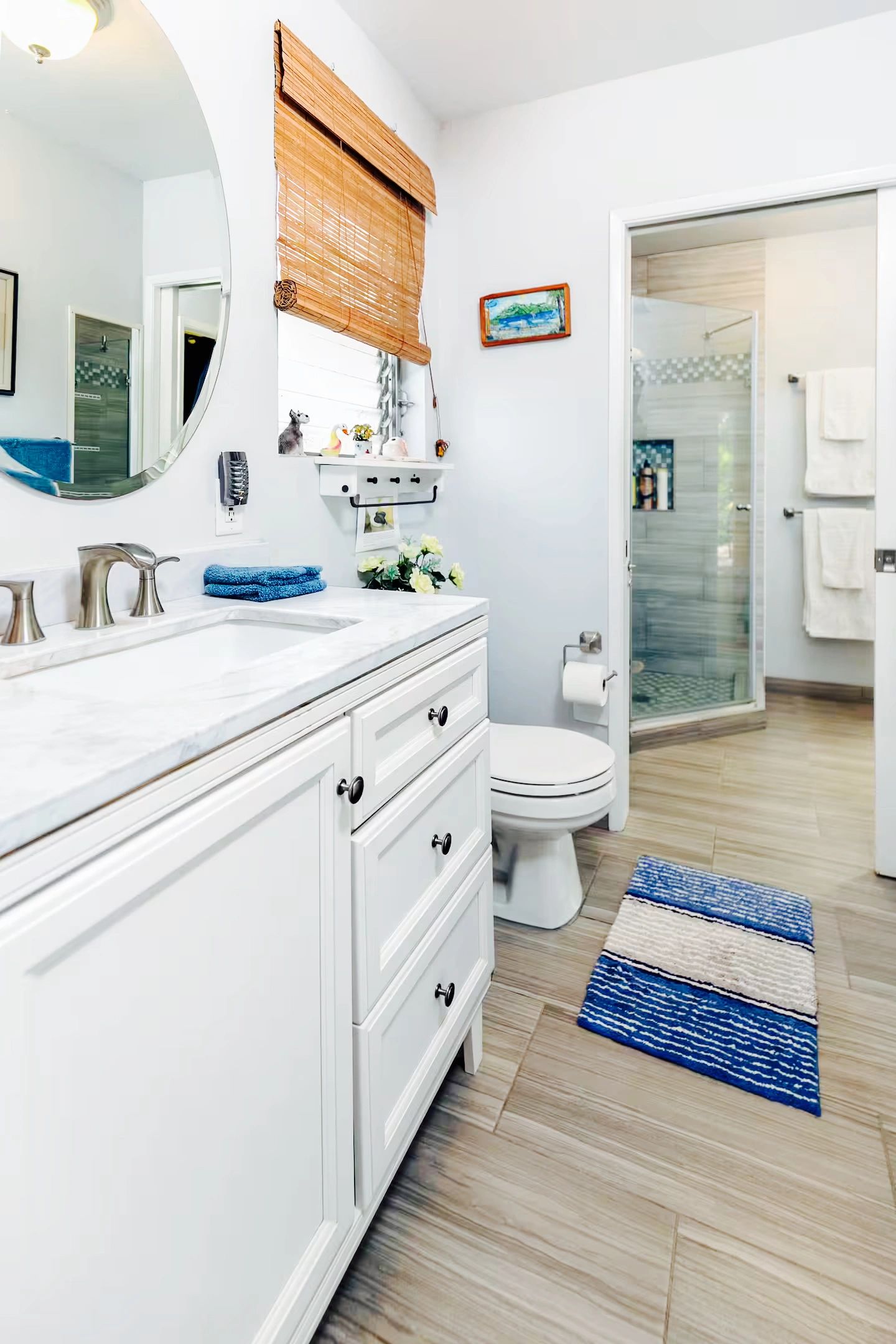 Garden Room modern bathroom